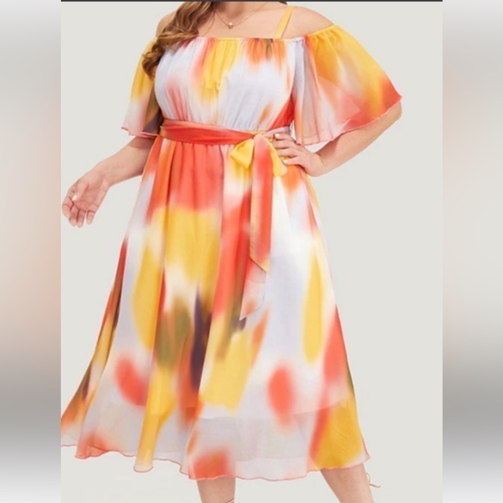 NWT stye dye cold shoulder dress plus size 22/24  BC 33